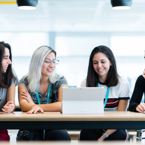Aprendiendo código en 42 Barcelona el Día de la Mujer